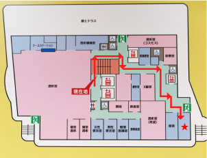透析室からいたみバラ診療所への道伊丹ゆうあい入口正面エレベーターで4階エレベーターを出たら右の壁に沿って進むとつきあたりが接遇(受付)です。